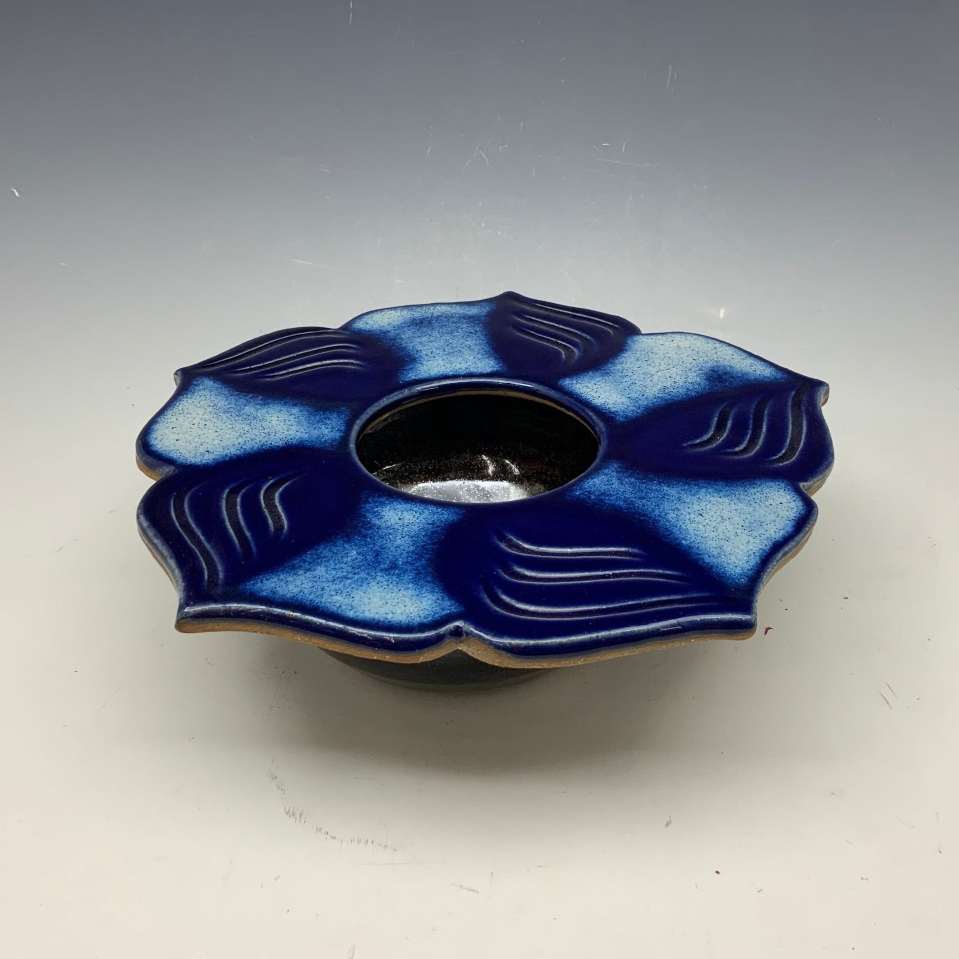 Large blue lotus vase