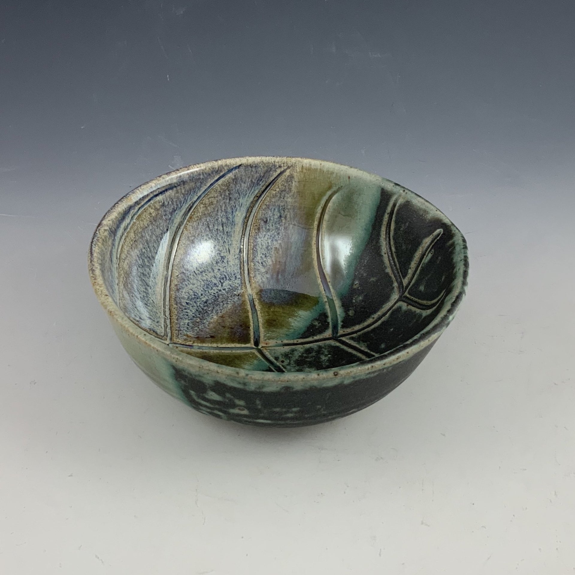 Small leaf bowl
