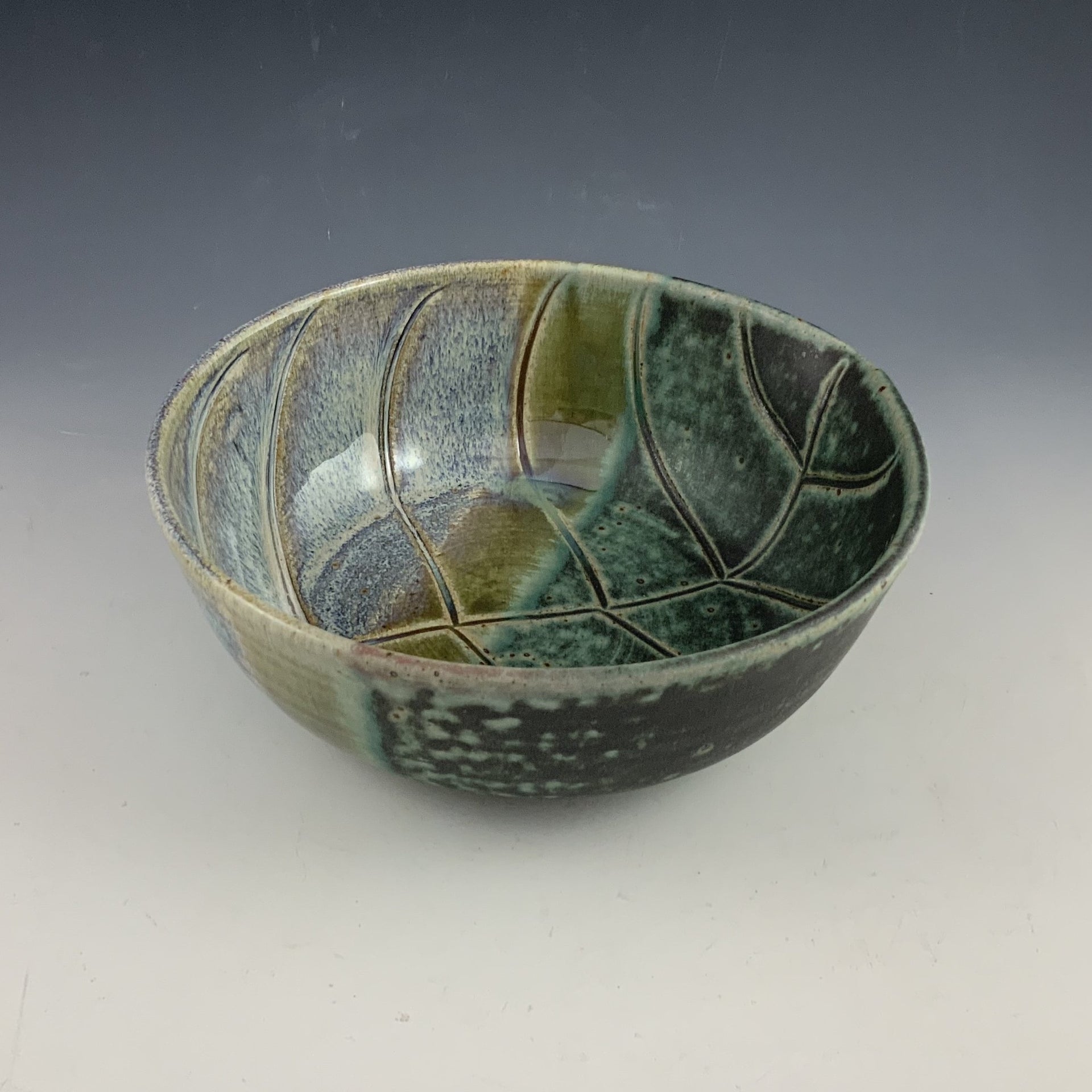 Medium leaf bowl