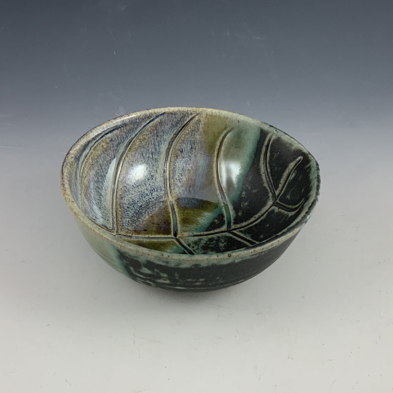 Small leaf bowl
